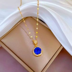 🎀NWT Golden Royal Blue Rhinestone Designer Necklace